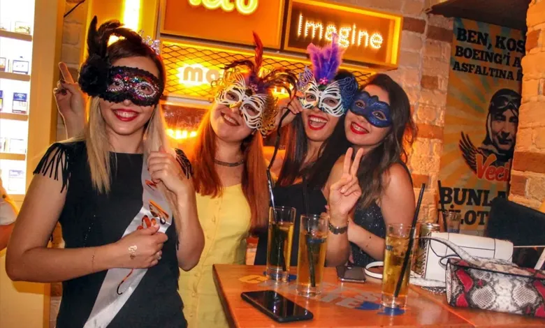 izmir nigthlife