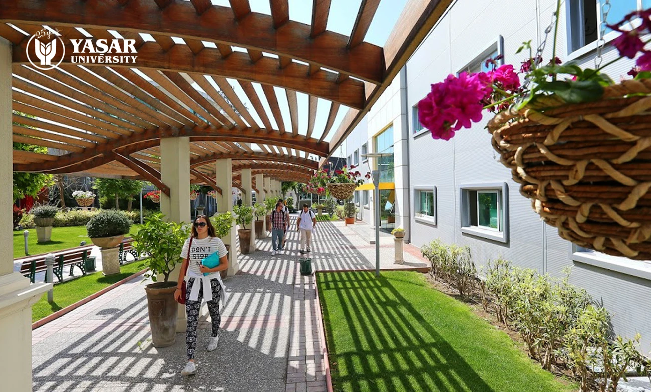 yasar university