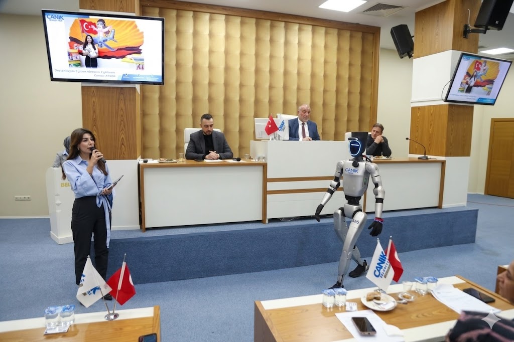 Humanoid Robot CANIKMAN Türkiye’s First Registered Robot
